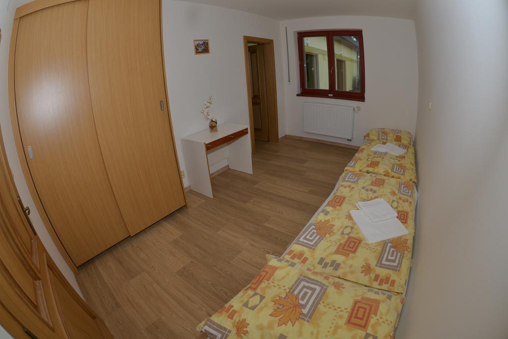 Penzion U Blatce Hotel Nove Hrady  Bilik gambar